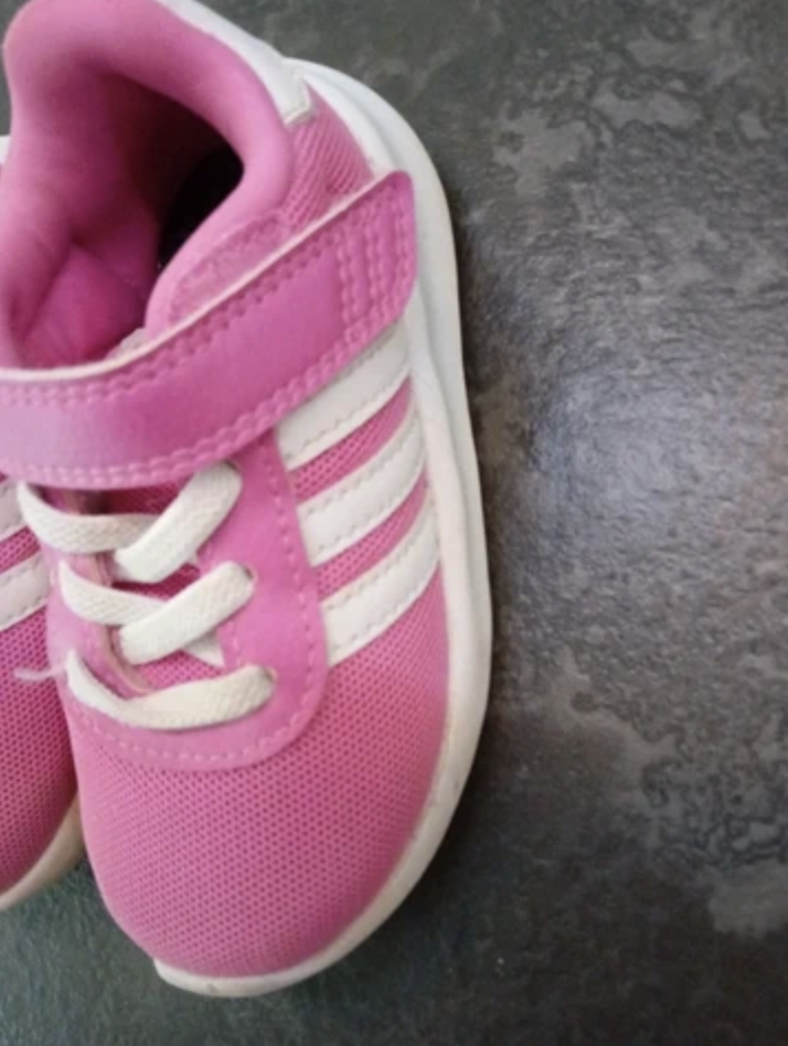 Scarpina da ginnastica rosa Adidas numero 21 3