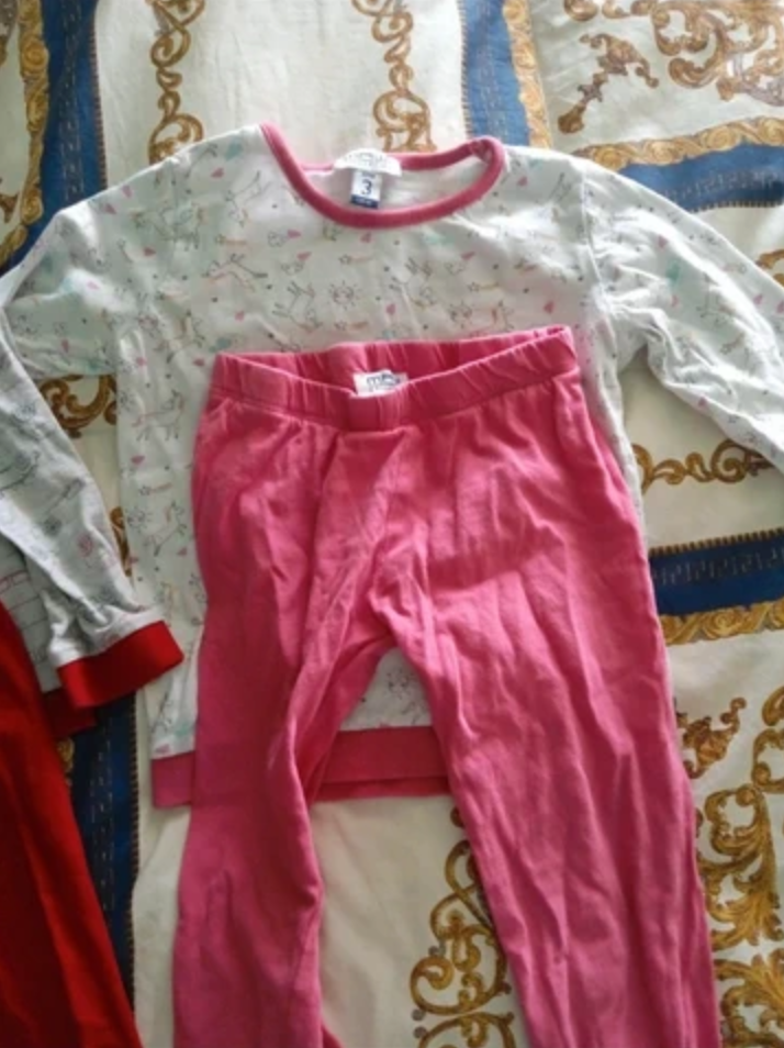Pigiamini bimbo/a 3 anni 4