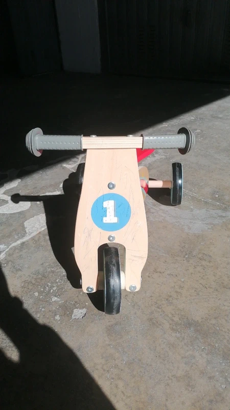 Bellissimo Triciclo/Bicicletta Primi Passi in Legno 4