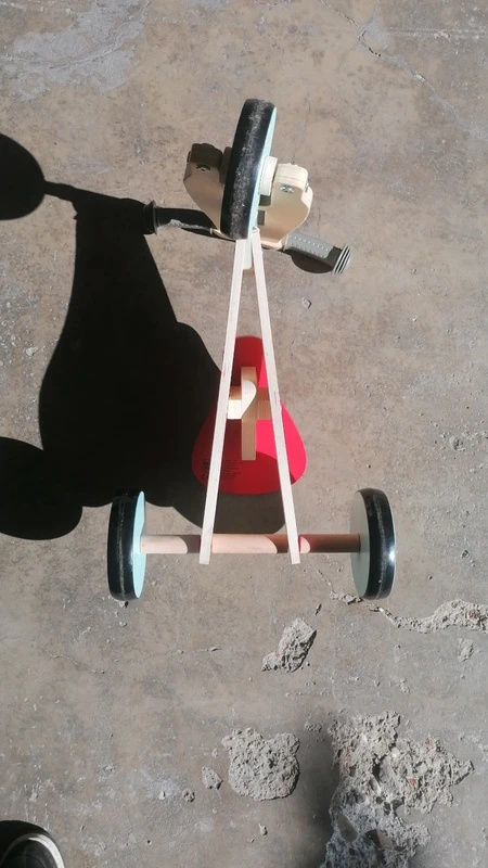 Bellissimo Triciclo/Bicicletta Primi Passi in Legno 9